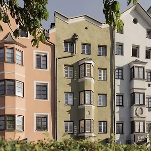 https://das-grune-haus-boutique-apartments-ecofriendly.ischgl-hotels.net