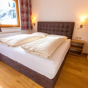 Frühstückspension Falkenstein, Saalbach-Hinterglemm