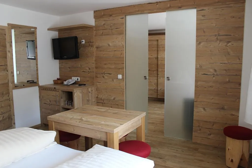 Pension Michael Saalbach-Hinterglemm 3*,  Oostenrijk